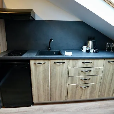 Lily's 7 By Bulgarentals -